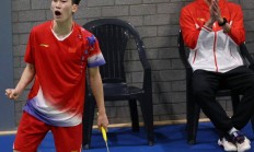 九游官网-荷兰运动员在羽毛球比赛中表现出色