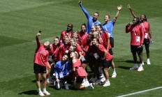 九游体育APP-加拿大女足选手因伤将缺席下一场比赛的简单介绍