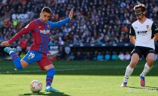 9you娱乐-瓦伦西亚队在欧冠比赛中表现出色