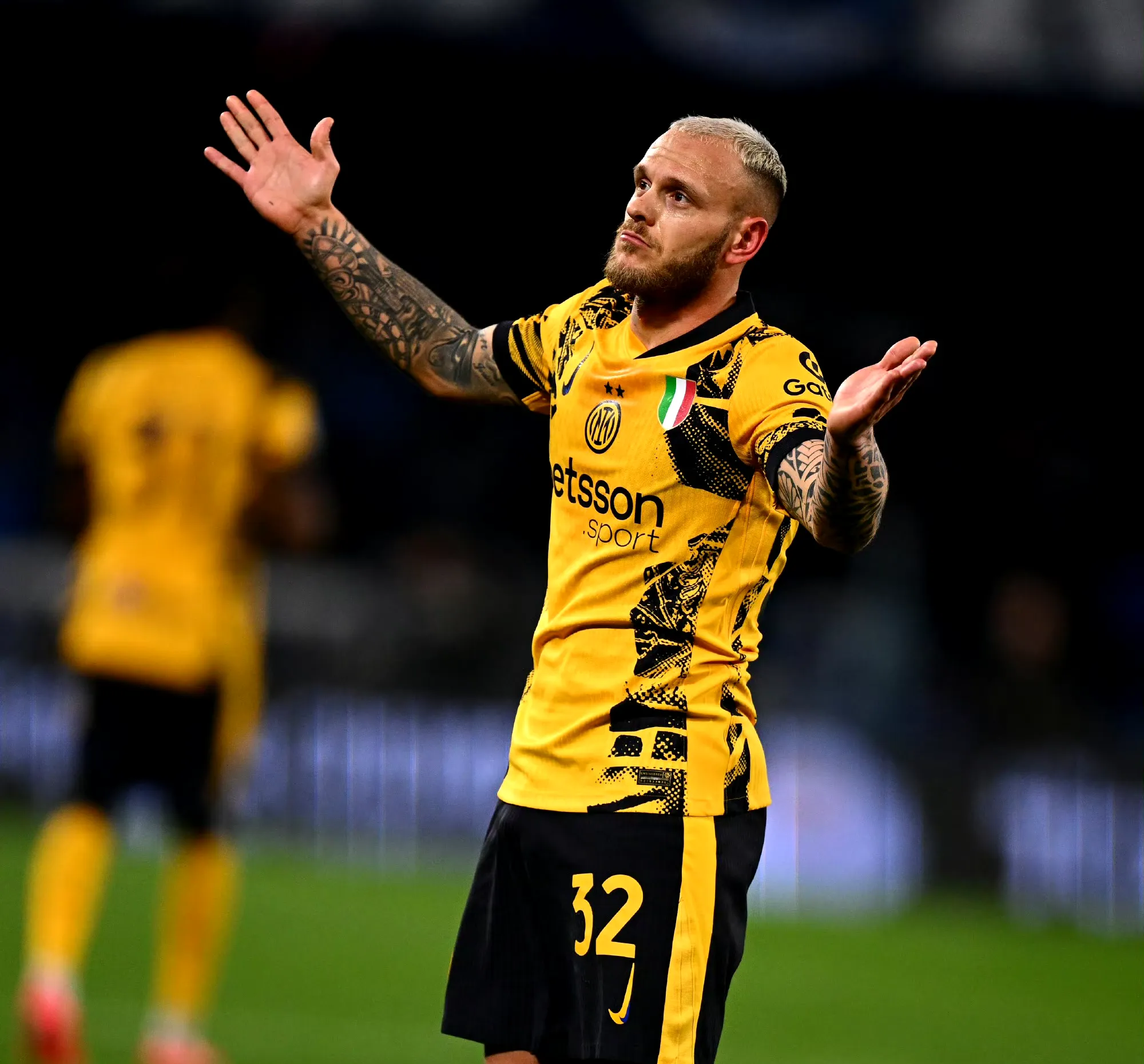 那不勒斯惨遭逆转,球队面临信心危机的简单介绍 那不勒斯惨遭逆转,球队面临信心危机的简单介绍