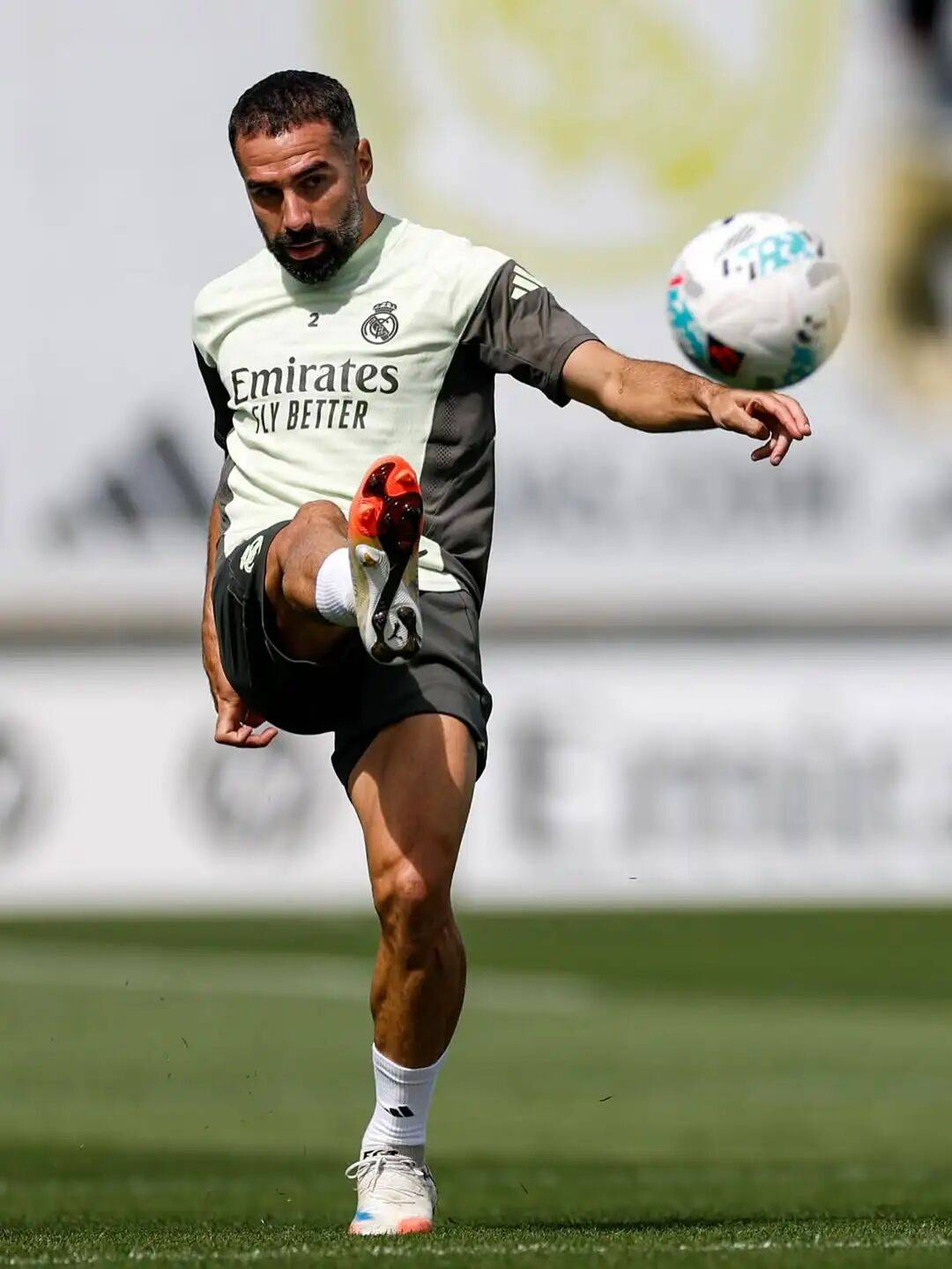 马略卡后防不慎,连场失球成为球队心病的简单介绍 马略卡后防不慎,连场失球成为球队心病的简单介绍