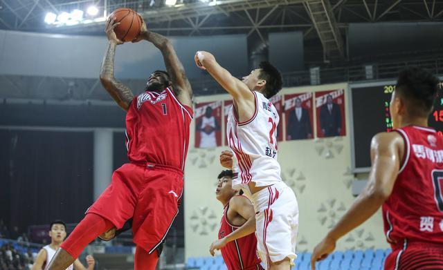 关于四川队客场遭遇大逆转,遗憾败北的信息 关于四川队客场遭遇大逆转,遗憾败北的信息