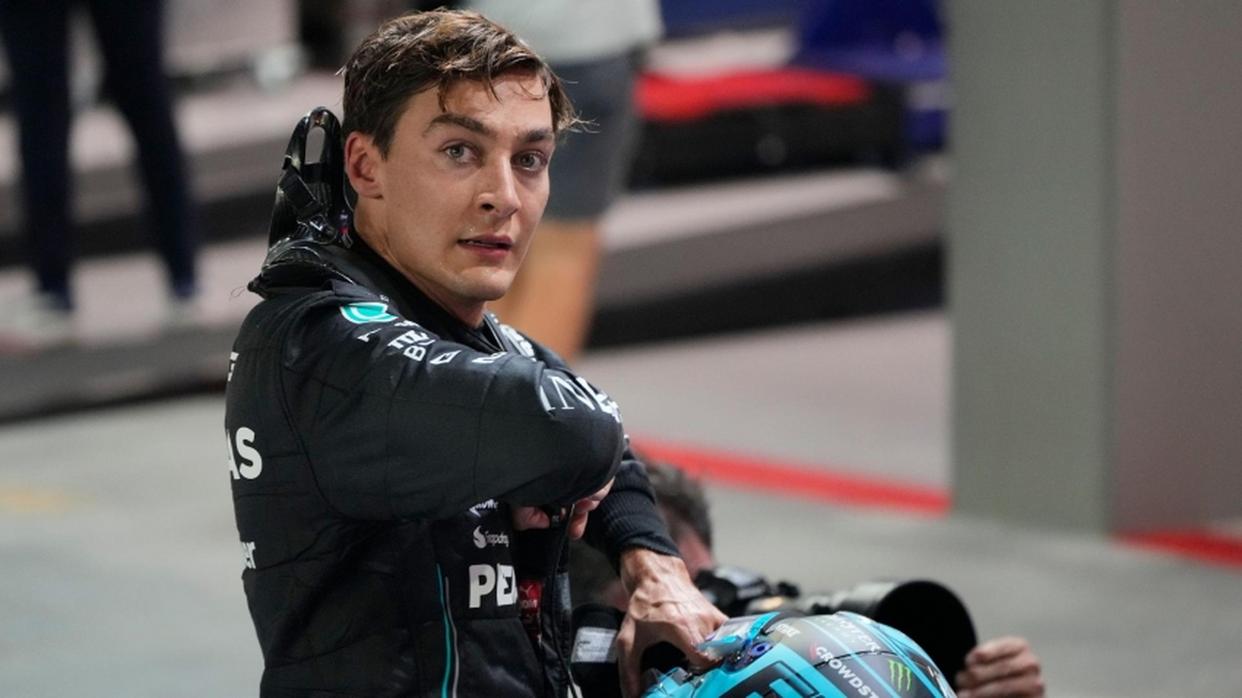 梅赛德斯绝杀红牛车队，阿隆索统治全场的简单介绍